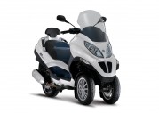 Piaggio MP3 Hybrid